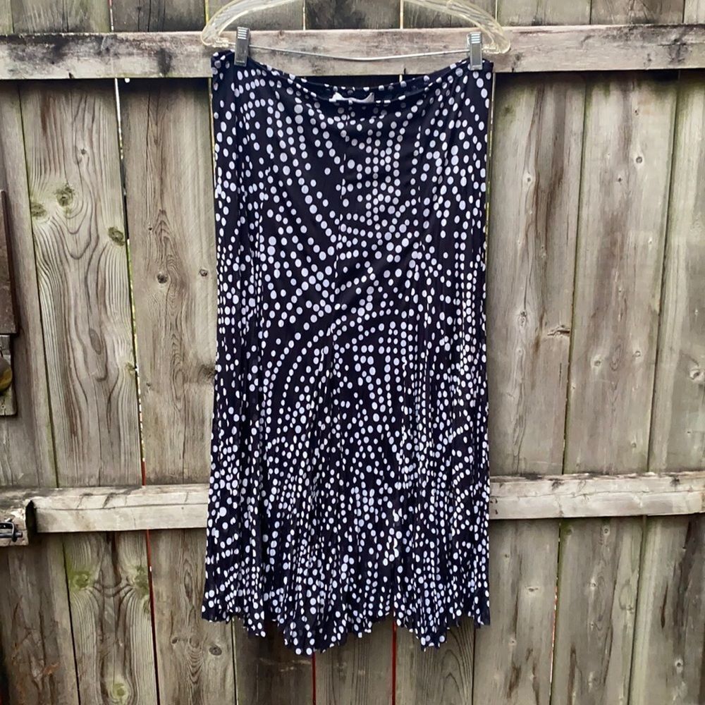 Rafael polka dot skirt sz. M